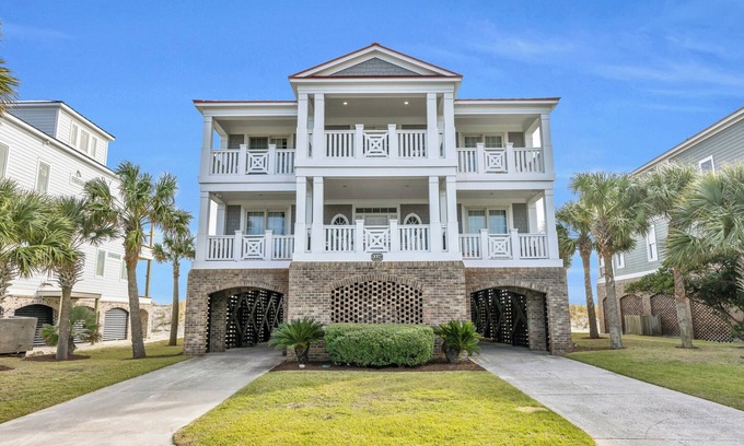 Pawleys Island House | Oceanfront house South Litchfield with pool access, elevator