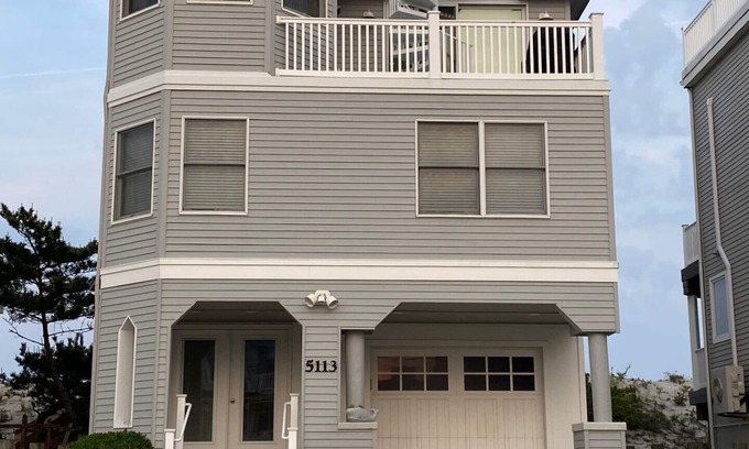 Holgate House | Oceanfront Luxury at the Southern Tip of LBI in Holgate