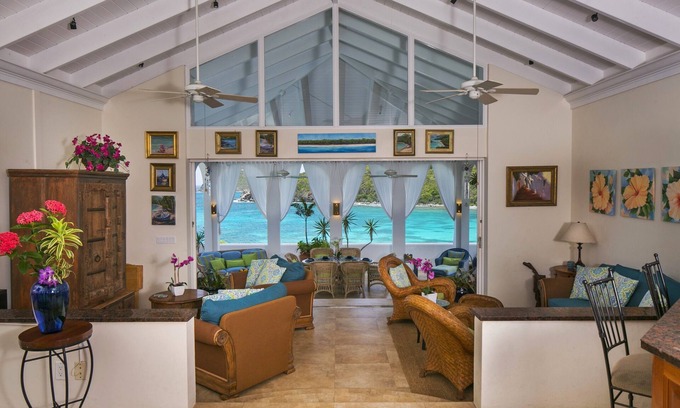 Rendezvous & Ditleff Villa | Oceanfront Monte Bay, Fully Air Conditioned! Last minute discount available.Ask!