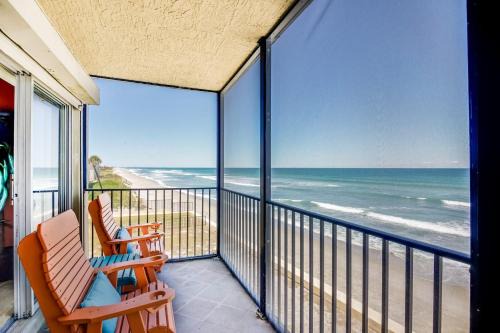 South Patrick Shores Apartment | Oceanfront Oasis - 2br2ba Direct Oceanfront!