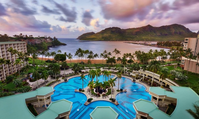 Lihue Resort | Oceanfront - Parlor - Marriott's Kauai Beach Club - Full Resort Access
