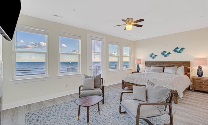 Crescent Beach House | Oceanfront Spectacular Views Media/Game Room Beach Access Private Pool Unit B