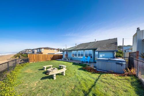 Gleneden Beach House | Oceanfront Solitude
