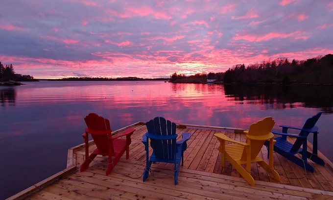Glen Margaret Villa | Oceanfront Villa near Peggy's Cove with Private Dock