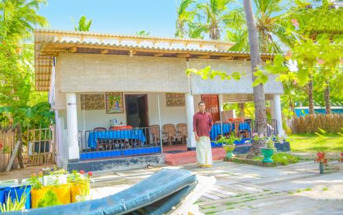 Nilaveli House | Oceanic White House