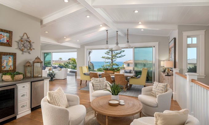 Carlsbad House | Oceanview Family Treasure Cove