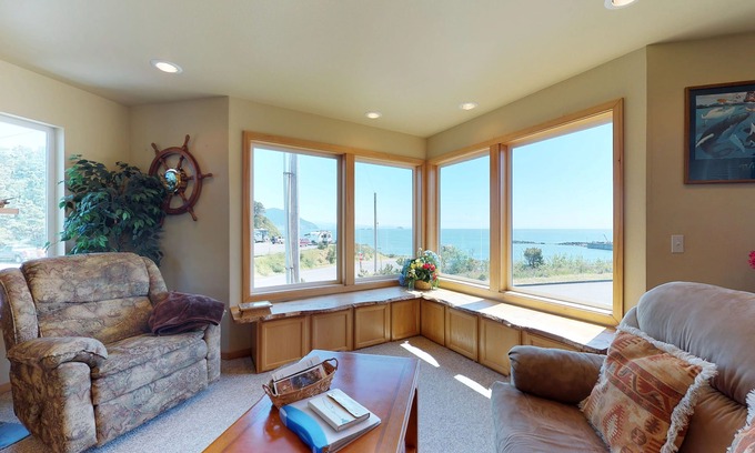 Port Orford House | Oceanview home w/Jetted tub and great location - near the port and beach access