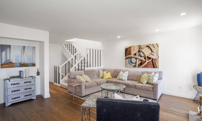 Del Mar Heights House | Oceanview Home with the Surf & Sand Lifestyle!