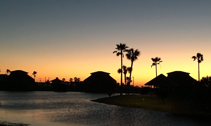 Matagorda Condo | Oceanview, Updated, Wi-Fi/Pool. Family Unit for 6 - Must be 25+ to rent.