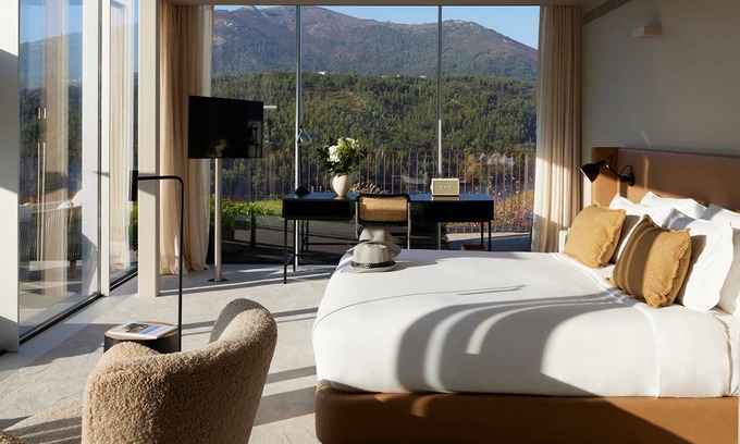 Castelo de Paiva Hotel | Octant Douro