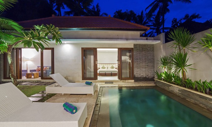 Anturan Hotel | Odika Lovina House and Villa