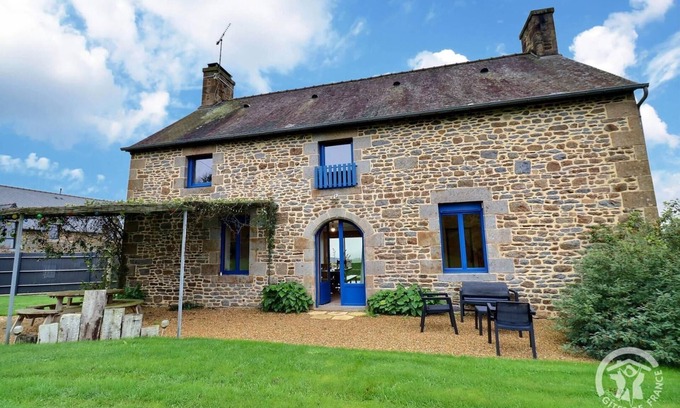 La Fontenelle House | Of Dartagnan - VAL-COUESNON