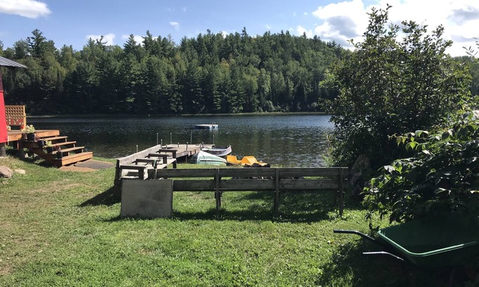 Bonnechere Valley Apartment | Off Grid Cabin