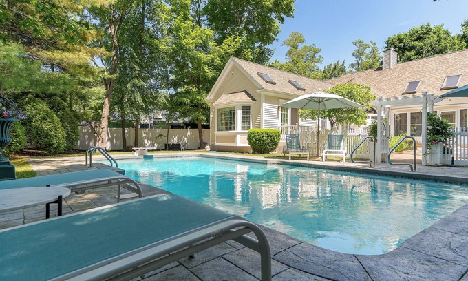 York Beach House | Ogunquit Village Residence w Pool!
