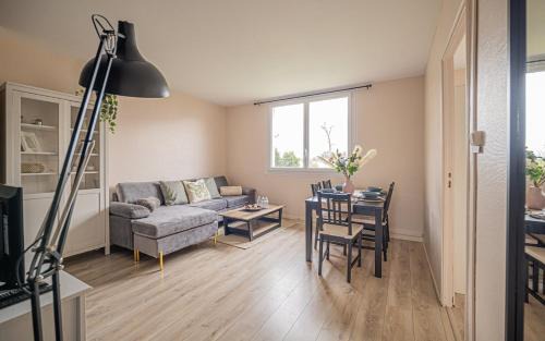 Liberation Apartment | OIQIA Hesychia