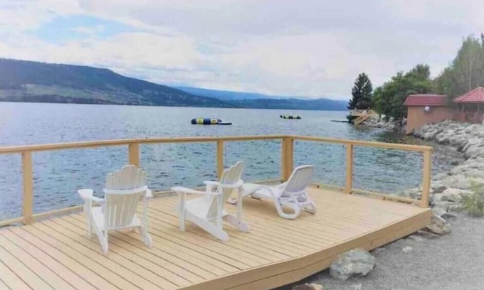 Central Okanagan House | Okanagan Vacation Cottage at La Casann