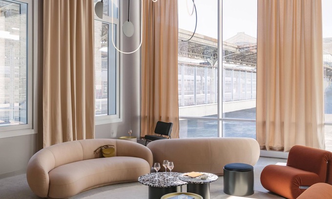 10th Arrondissement Hotel | OKKO Hotels Paris Gare de l'Est