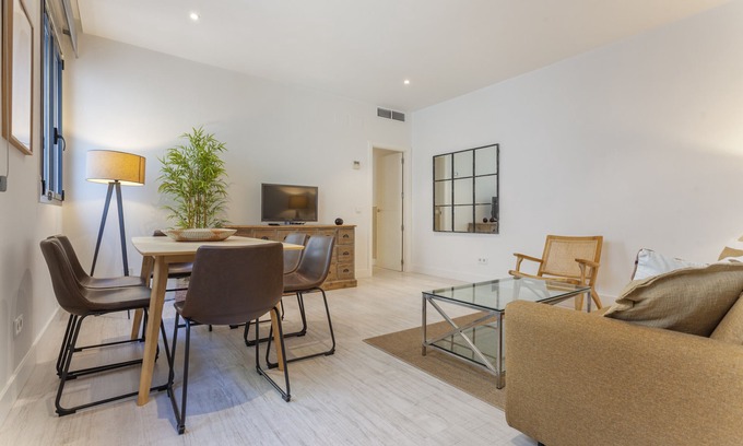 Chamberi Apartment | Olavide XVI apartment in Madrid