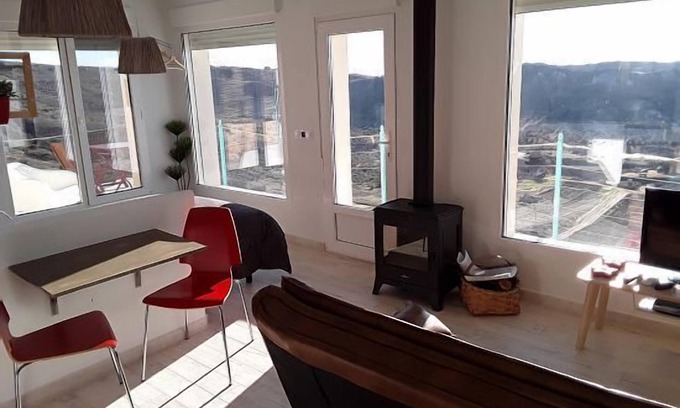 Zafra de Zancara Cottage | Old House of Pedro Chicote (Loft Seitai) for 2 people
