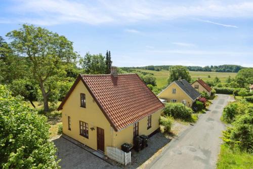 Tranekaer House | Old Local House From 1904 With Natural Garden