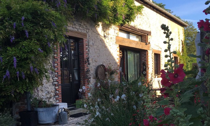 Ballan-Mire House | Old press End of rentals mid June because the house will be sold