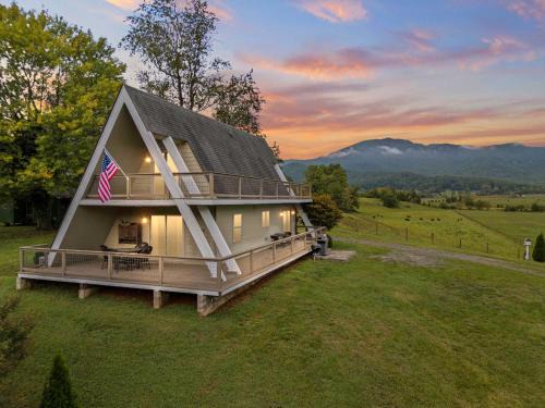 Etlan House | Old Rag A-Frame: Mountain Views Hot Tub Fire Pit