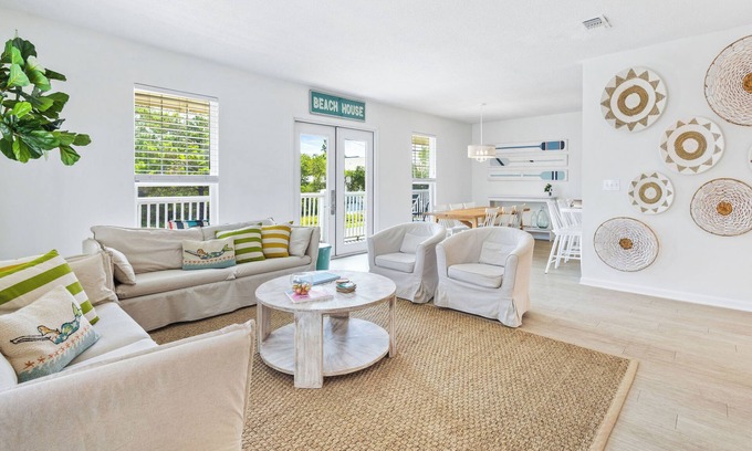 San Juan House | "Old Seagrove" Beach House, Just Steps From The Ocean