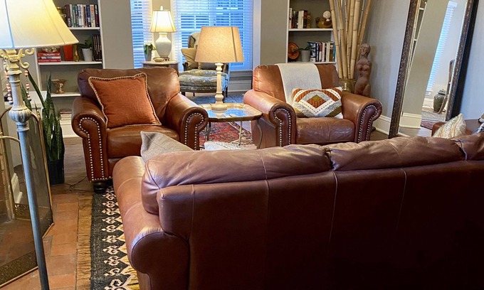 Cherry Creek House | Old World Charm Flat in Upscale Neighborhood