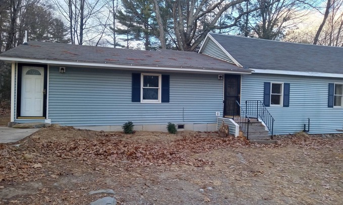 Barkhamsted House | Older house near parks, beach, fishing, boating, river rafting, and night life.