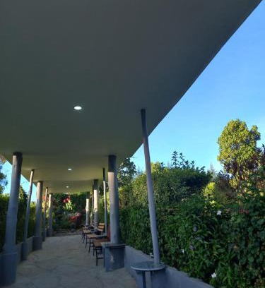 Nyandarua Hotel | Olempiaus Gardens Hotel