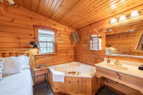 Millersburg House | Olive Leaf Cabin