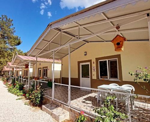 Olympos Apartment | OLYMPOS YÖRÜK OTAĞI APART EVLERİ