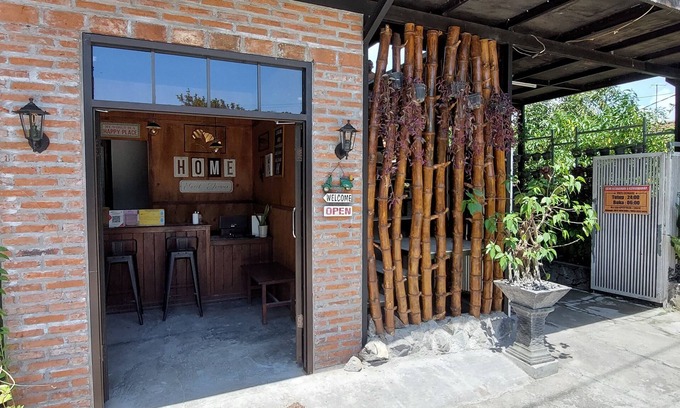 Nganjuk House | Omah Pandhoek by Sajiwa