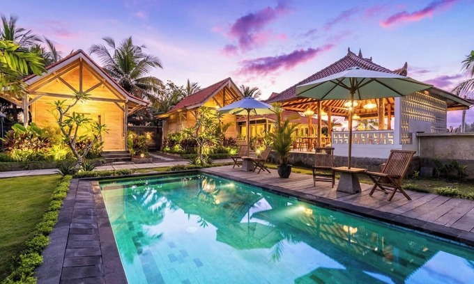 Mendoyo Bed & Breakfast | Omah Tiga Bali