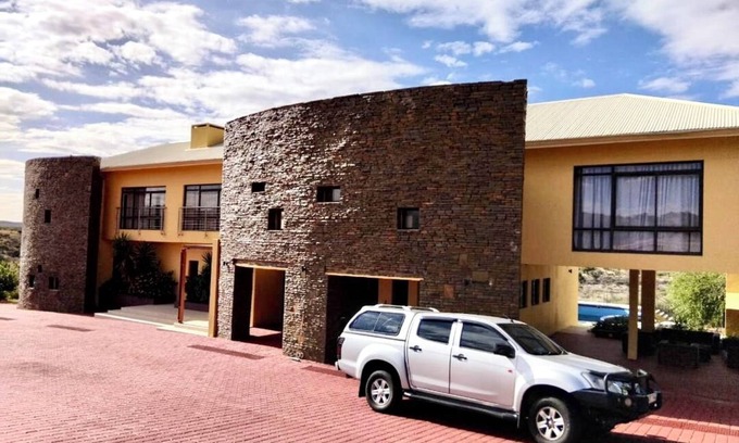 Voigtland House | Ombanda Guesthouse