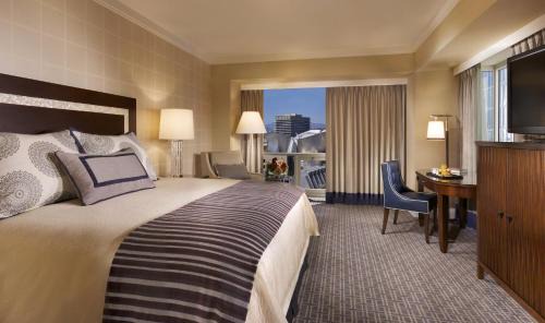 Bunker Hill Hotel | Omni Los Angeles Hotel