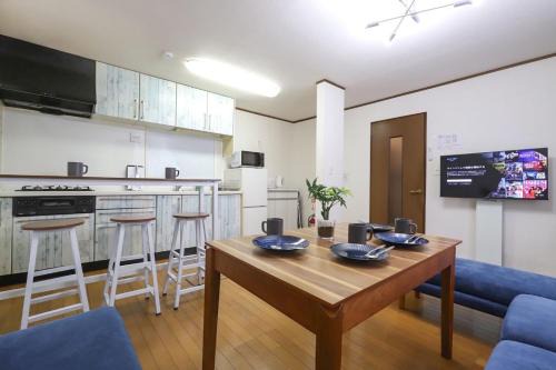 Omorinishi Apartment | Omorinishi 3chome House