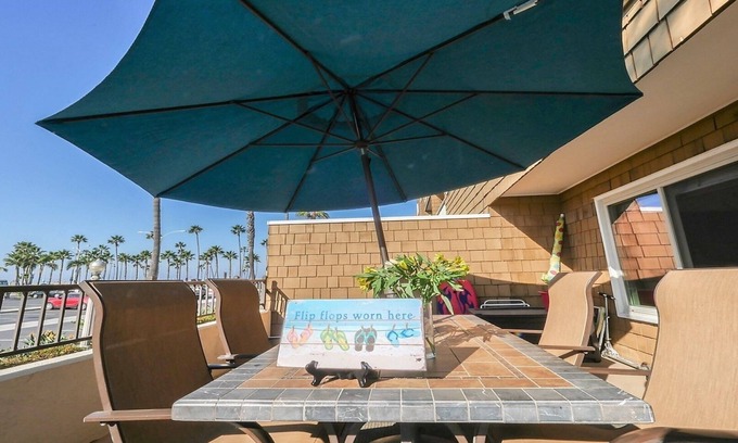 Balboa Peninsula Condo | On the Boardwalk with views of the Ocean & Balboa Pier-steps to the Fun Zone