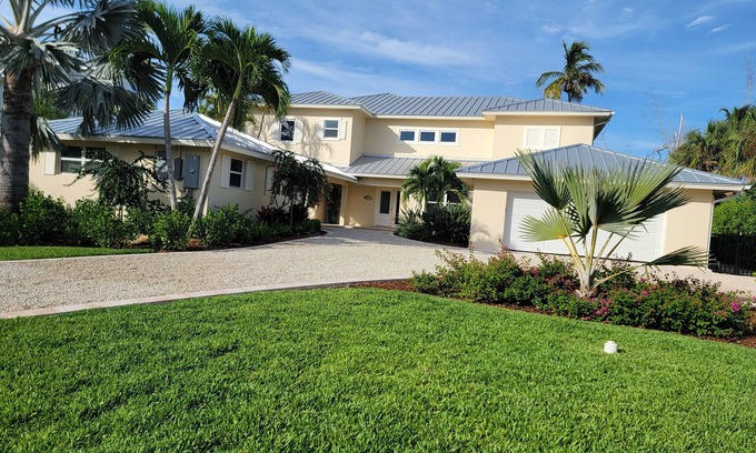 Chateaux Sur Mer House | On the gulf is a luxury beach front home with unforgettable sunset views.
