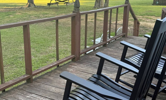 Langston House | On The Lake at South Sauty!