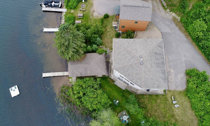 Lake Tomahawk House | On the Minocqua Chain! Pet Friendly! 5 Bedroom! August Dates Open!