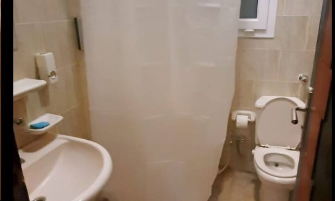 Dahar Hotel | One bedroom and one bathroom And bypass Gas stoveGas stove and air conditioning