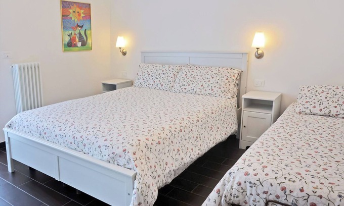 Marina Centro Apartment | One-bedroom apartment with balcony equipped with every comfort 300m from the beach in Rimini