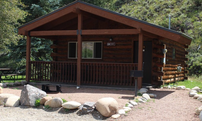 Almont Cabin | One Bedroom Cabin with Ample Parking and Space from Neighboring Cabins