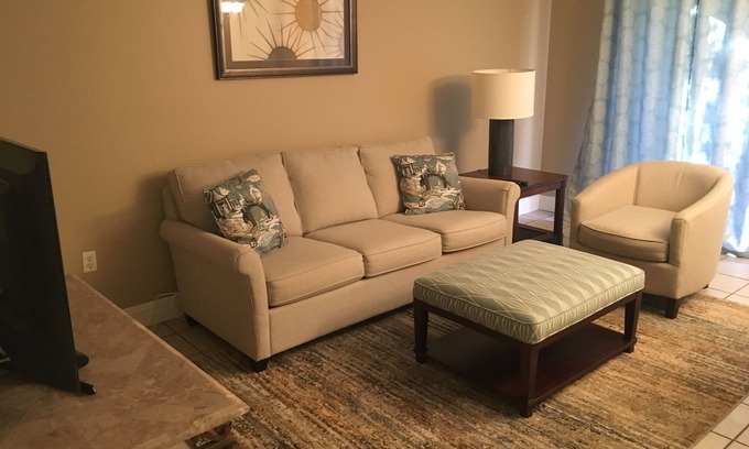 Biloxi Condo | One Bedroom Condo in the heart of Biloxi
