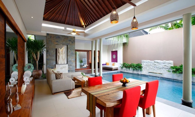 Nakula Villa | One Bedroom with big private pool 36Sqm, 5 mnt walking to the beach