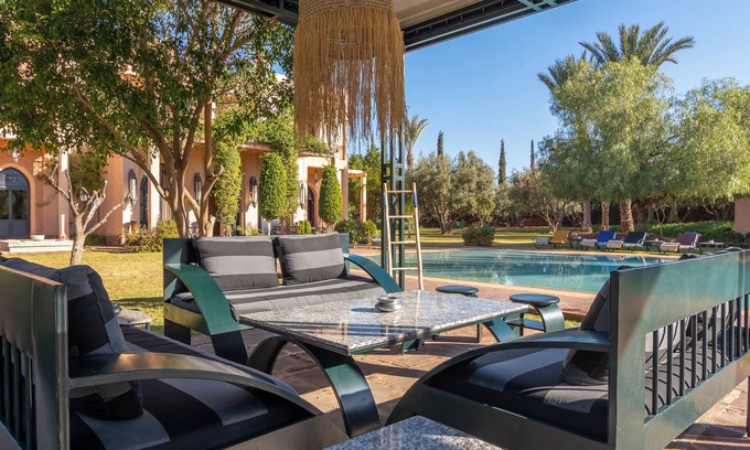 Marrakech Villa | One of a Kind Villa with private pool, large garden, Hammam