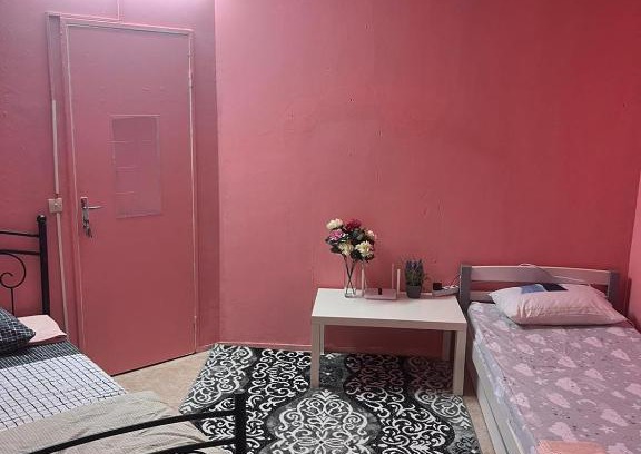 Sevran House | ONE PRIVATE ROOM (Chambre PRIVE)