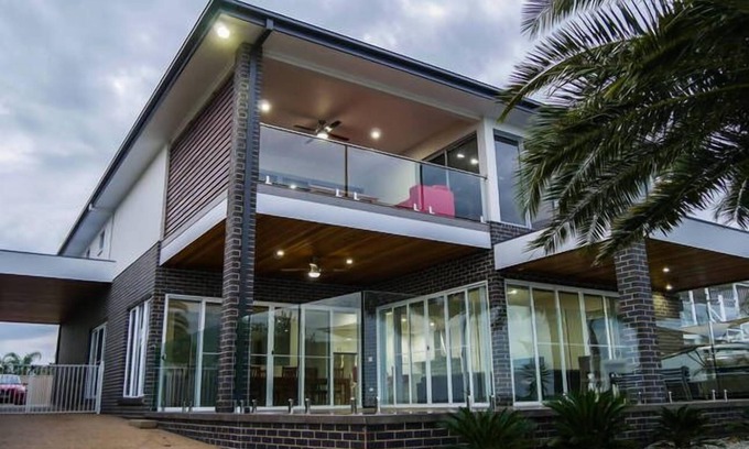 Mulwala House | ONE weekend left for 2025. October 16th-20th. Be quick or miss out!