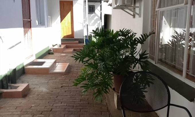 Windhoek West Bed & Breakfast | Onguti Guesthouse